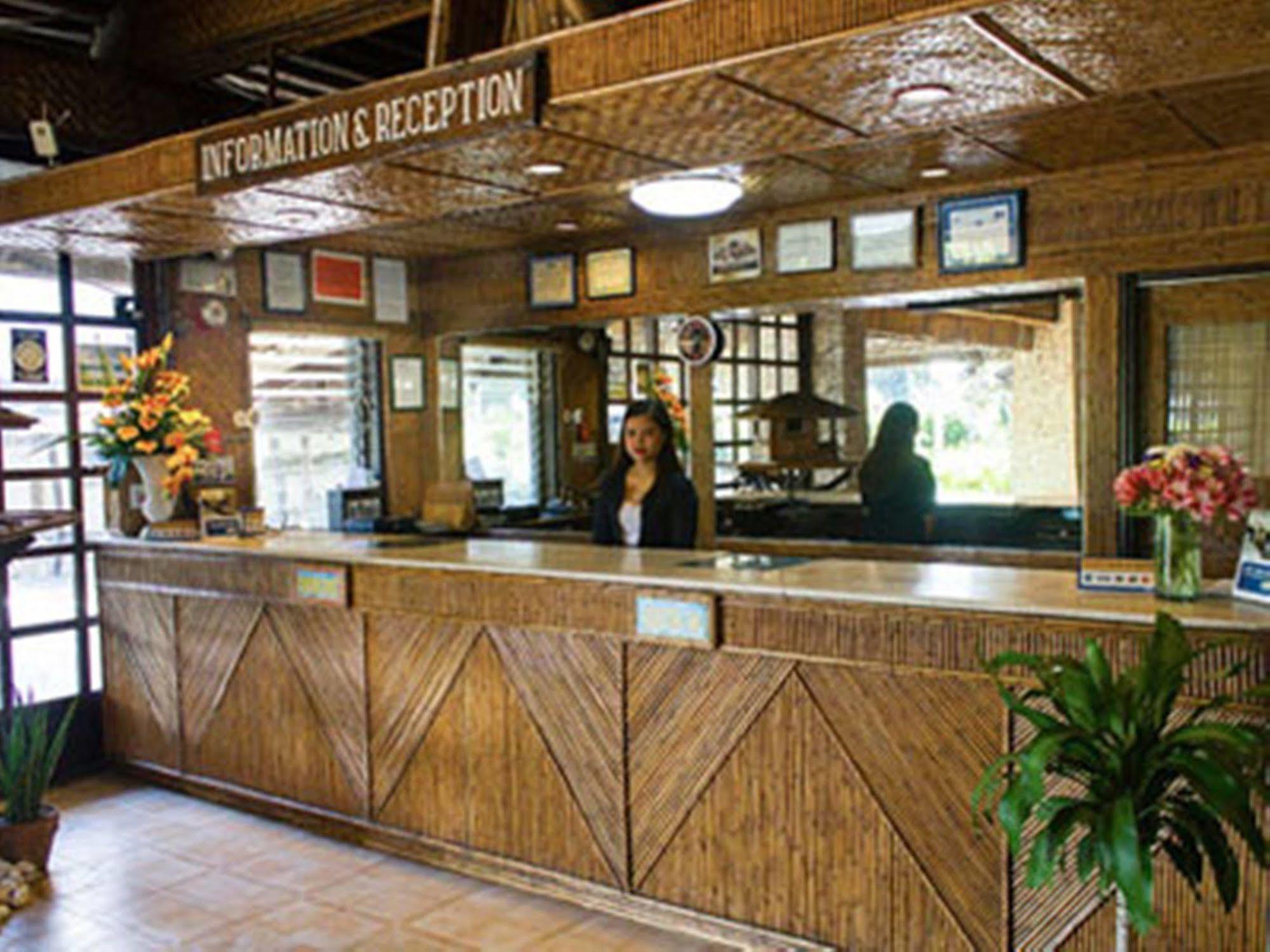 Matabungkay Beach Hotel Lian Ngoại thất bức ảnh