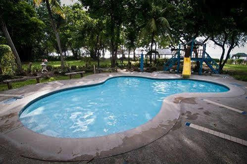 Matabungkay Beach Hotel Lian Ngoại thất bức ảnh
